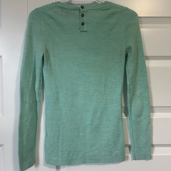 Banana Republic Teal 100% Merino Wool V-Neck Sweater - Picture 4 of 8